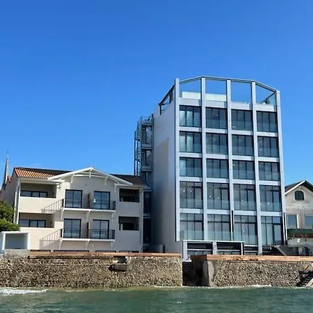 Hotel Les Vagues & Arcachon