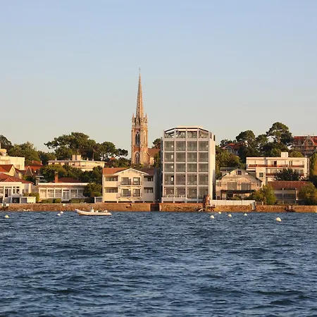 Les Vagues & Hotel Arcachon