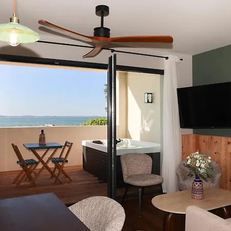 Hotel Les Vagues &