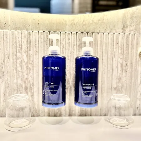 Les Vagues & Hotel 5*