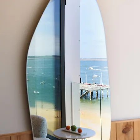 Les Vagues &