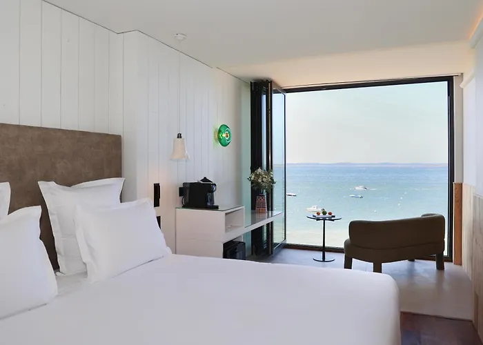 Hotel Les Vagues & 5*